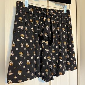 NWOT Wilfred Georgette Short